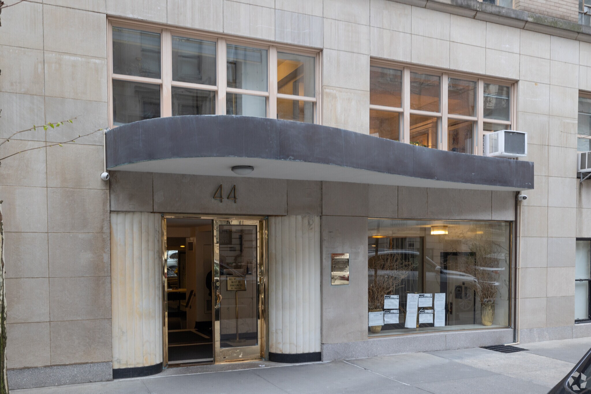 44 E 67th St, New York, NY à louer Photo principale- Image 1 de 4