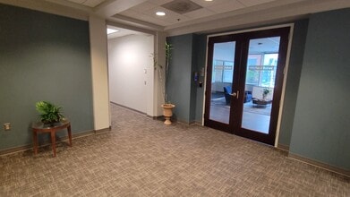 10440 Balls Ford Rd, Manassas, VA for lease - Commercial Listing Video 