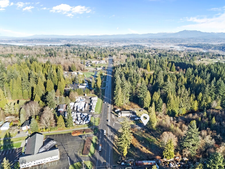 8224 172nd St SE, Snohomish, WA à vendre - Photo du bâtiment - Image 3 de 10