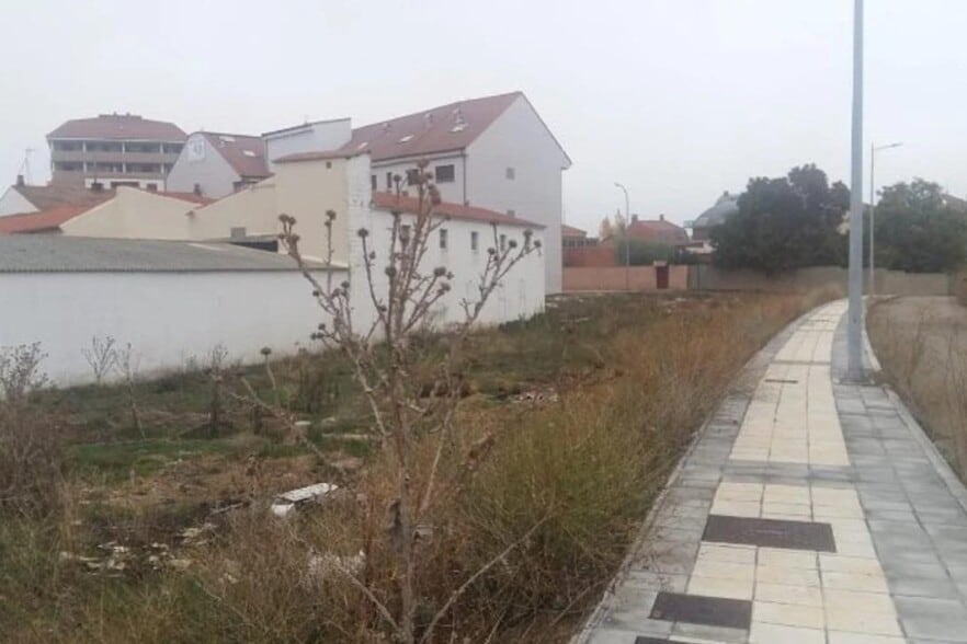 Land in León, León for lease - Building Photo - Image 2 of 4