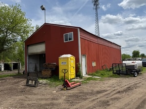 6690 Guinea Rd, Charlotte, MI for lease Building Photo- Image 2 of 4