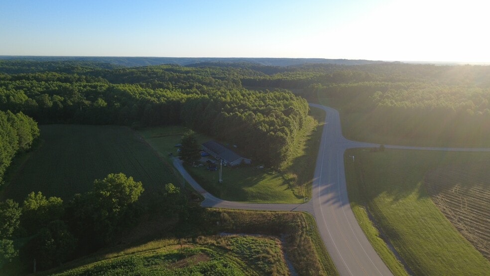 20015 Star Valley Way, Borden, IN for sale - Primary Photo - Image 2 of 14