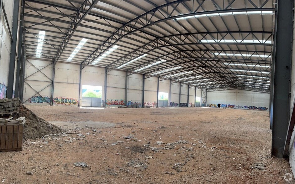 Industriel dans Getafe, Madrid à vendre - Photo du bâtiment - Image 3 de 6