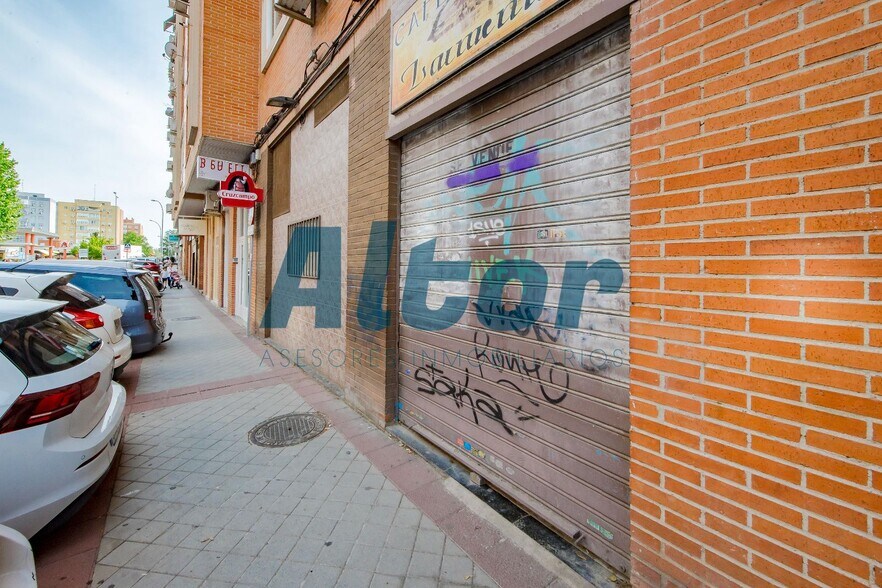 Immeuble residentiel dans Fuenlabrada, Madrid à vendre - Photo du bâtiment - Image 2 de 7