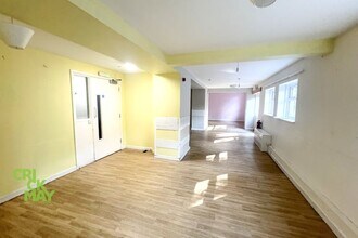 North St, Horsham for lease Interior Photo- Image 2 of 5