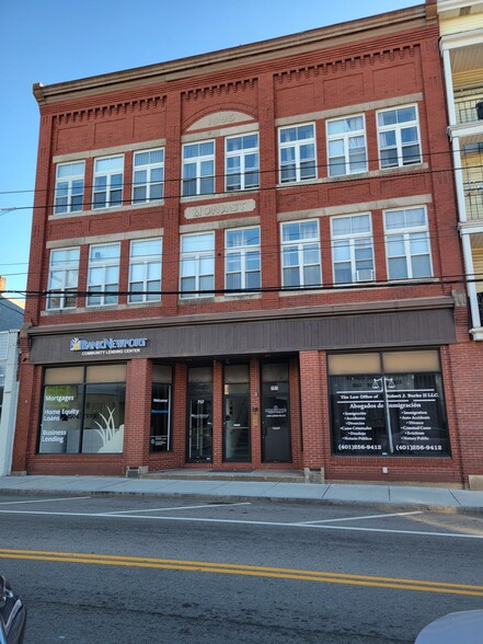 747-751 Broad St, Central Falls, RI for sale - Building Photo - Image 2 of 40