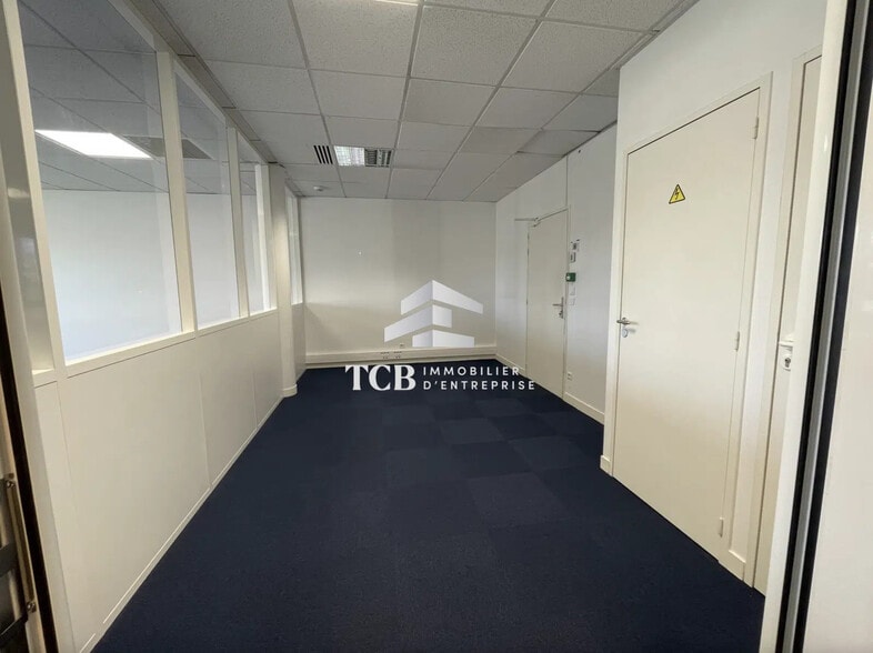 Bureau dans Saint-Herblain à louer - Photo intérieure - Image 2 de 9
