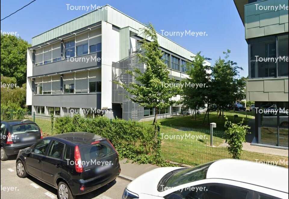 Office in Rennes for sale Building Photo- Image 1 of 3