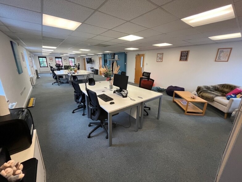 71 London Rd, Colchester for lease - Interior Photo - Image 3 of 4