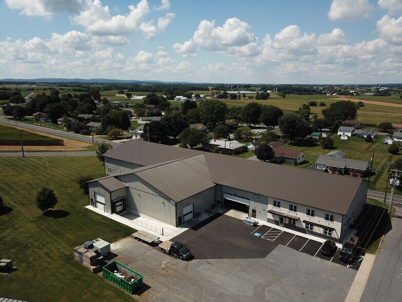 308 Poplar St, Richland, PA à louer - Photo du bâtiment - Image 1 de 10