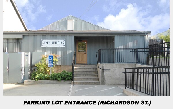 204 W Main St, Grass Valley, CA à louer - Photo du bâtiment - Image 2 de 9