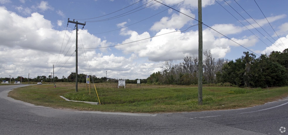 1054 SW Sr-247, Lake City, FL à vendre - Photo principale - Image 1 de 4