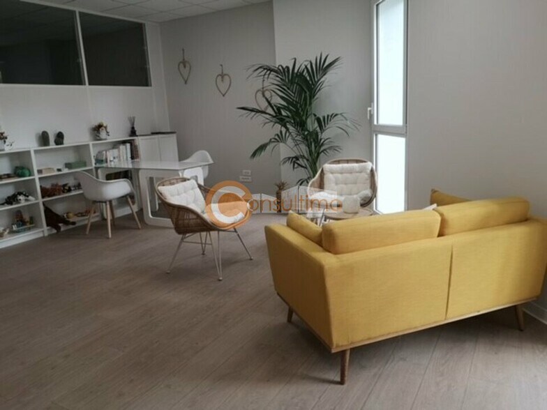 Flex in Le Pian-Médoc for sale - Interior Photo - Image 3 of 3
