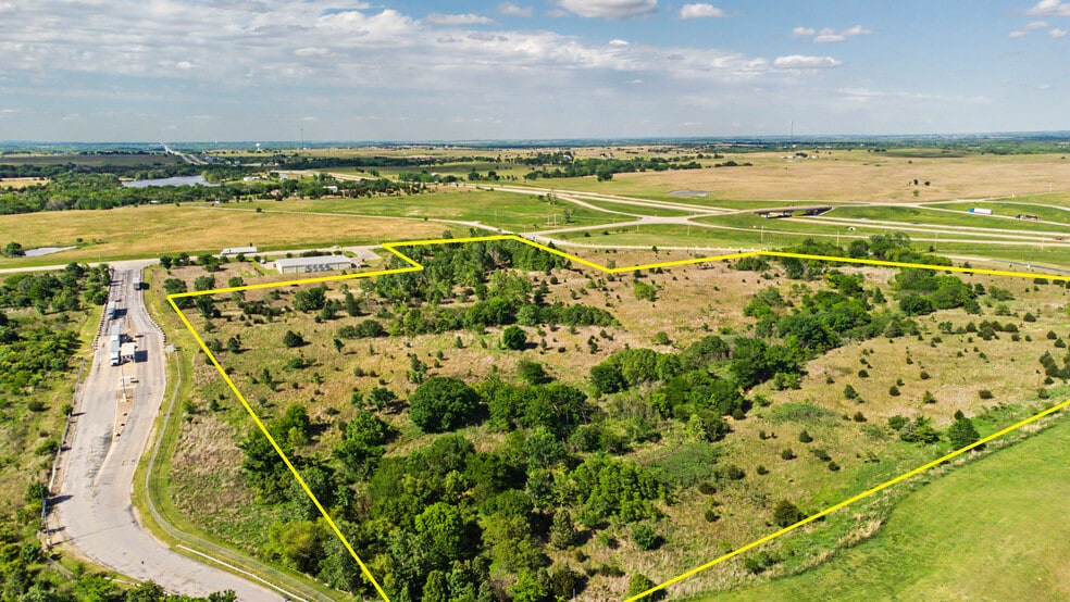 397381 W 3000 Rd, Ochelata, OK for sale - Building Photo - Image 2 of 22