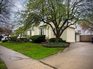 Plus de détails pour 600 W Shiawassee St, Lansing, MI - Bureau à vendre