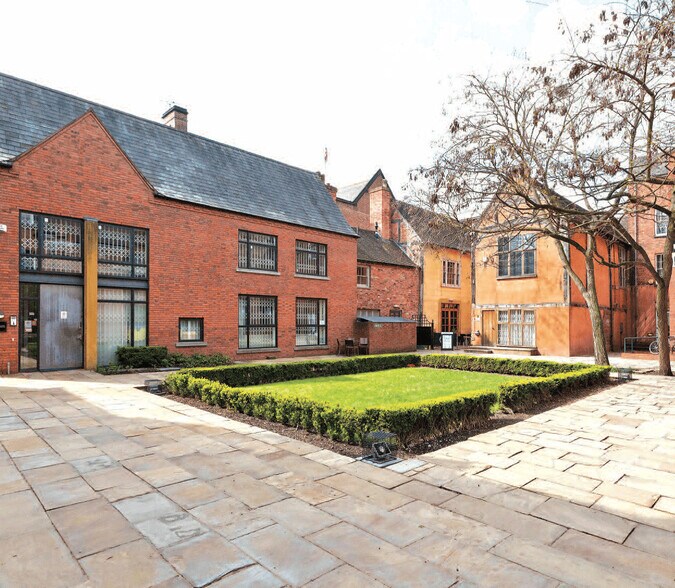 Hay Ln, Coventry à louer - Photo du bâtiment - Image 1 de 16