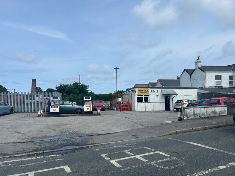 Bucketts Hl, Redruth for sale - Building Photo - Image 3 of 5