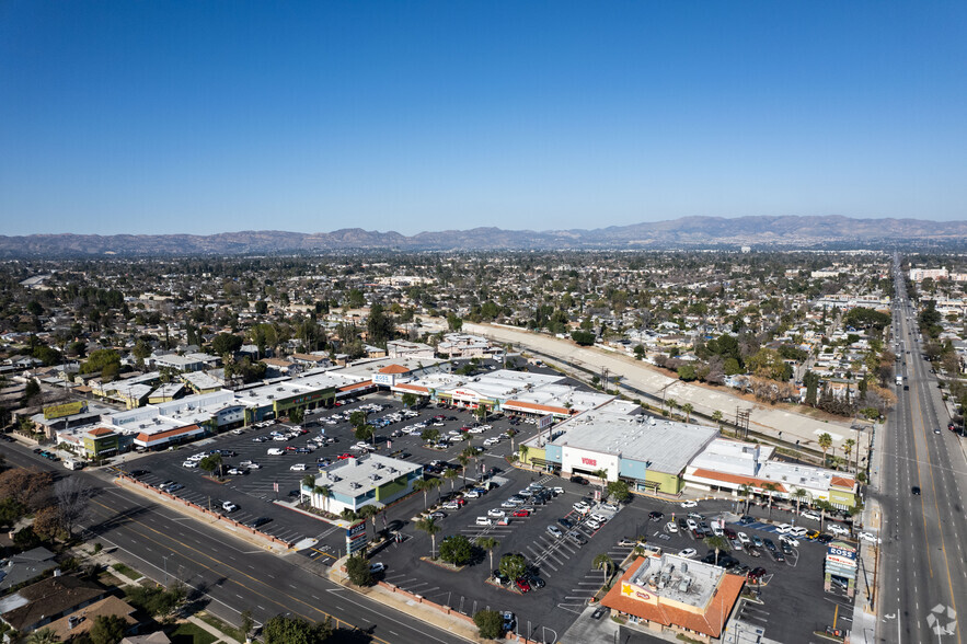 19305-19417 Victory Blvd, Reseda, CA for lease - Aerial - Image 2 of 5