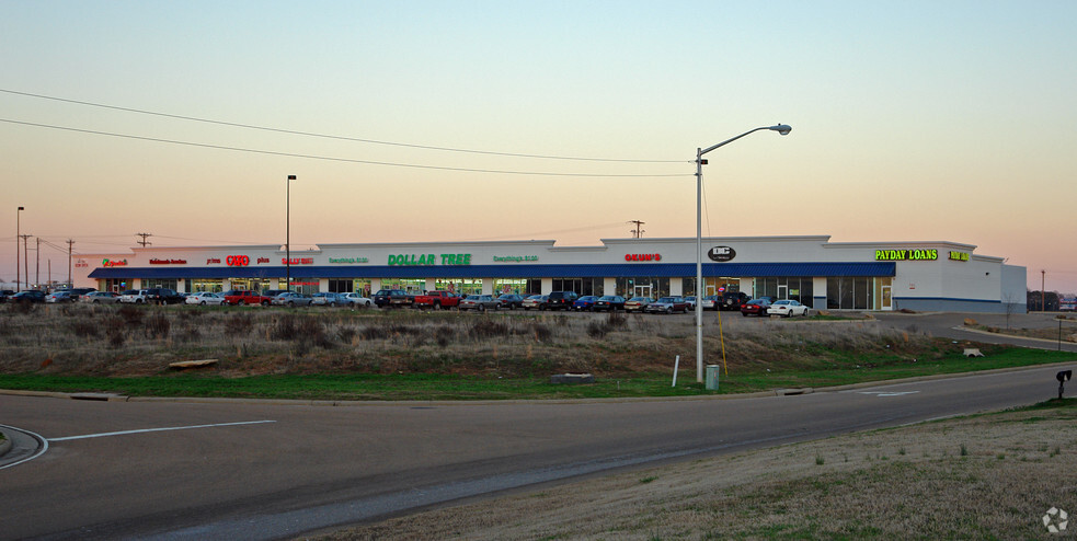 Interstate 55 & Hwy 6, Batesville, MS à vendre - Photo principale - Image 1 de 1