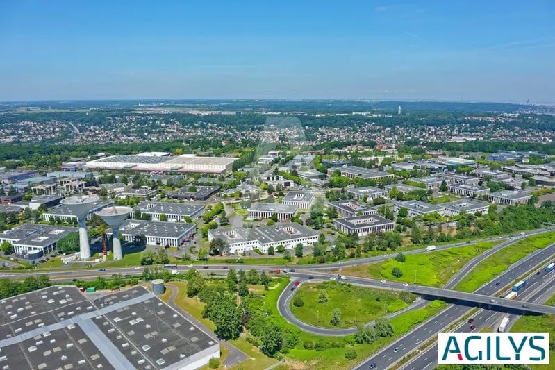 Flex in for lease - Aerial - Image 3 of 6