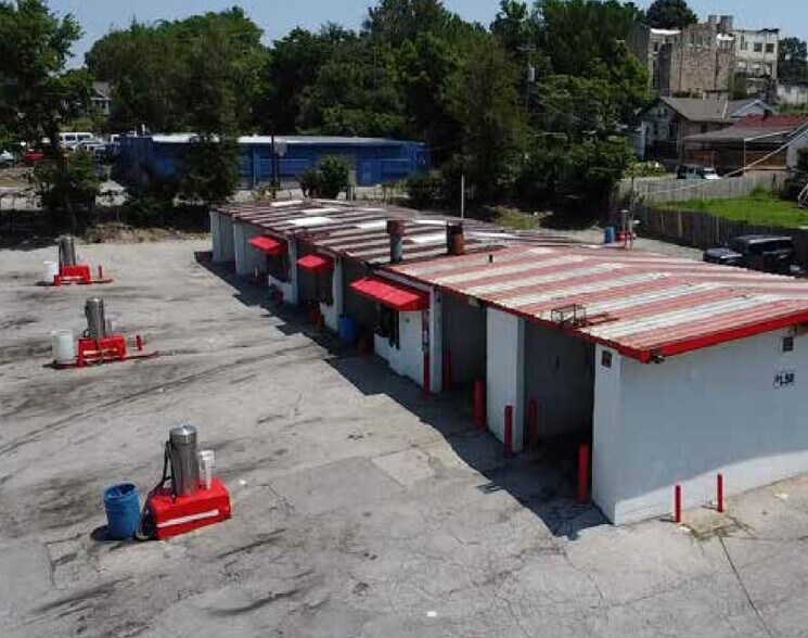 4325 Prospect Ave, Kansas City, MO à vendre - Photo principale - Image 2 de 2