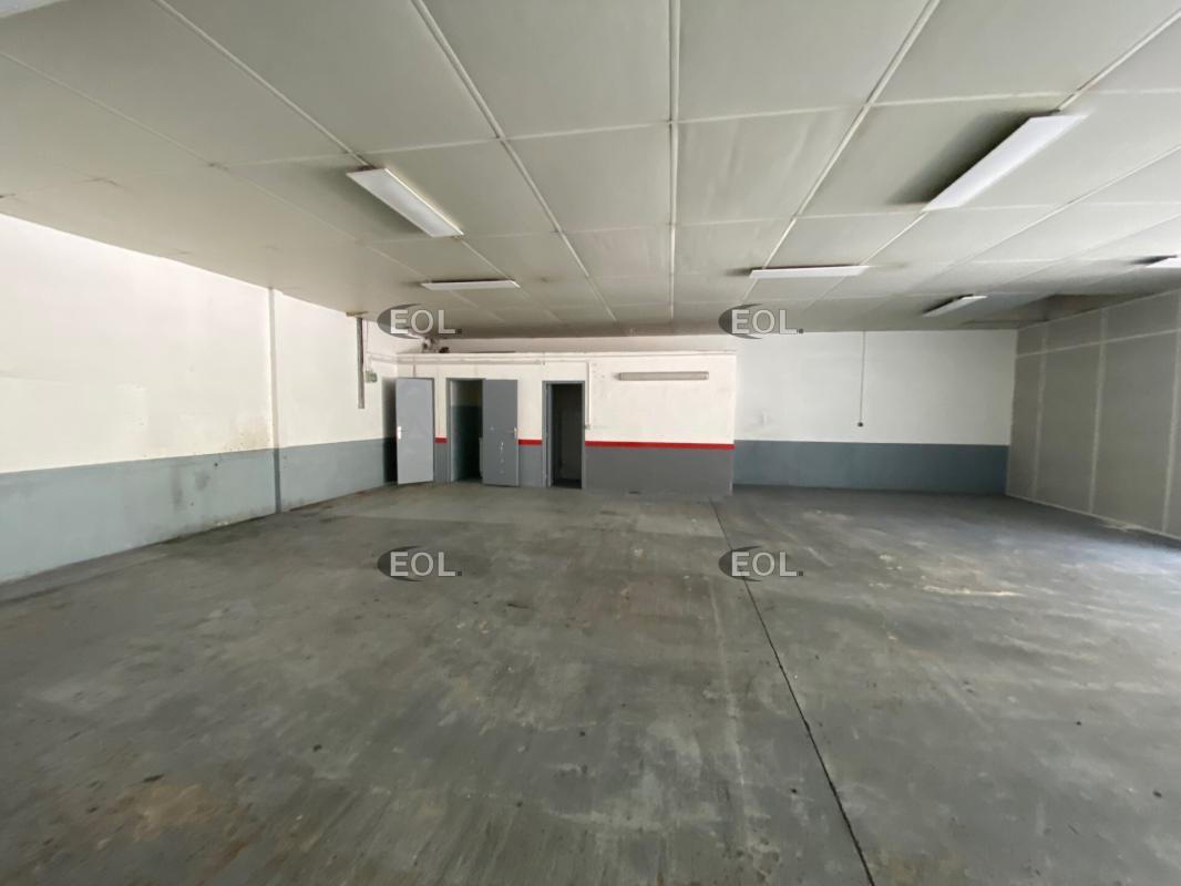 Flex in Gémenos for lease Interior Photo- Image 1 of 4