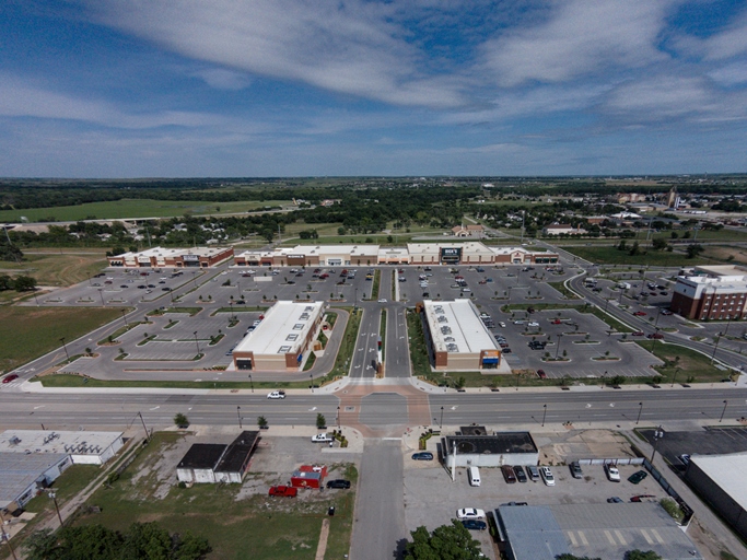 409-467 NW 2nd St, Lawton, OK for lease - Aerial - Image 2 of 2