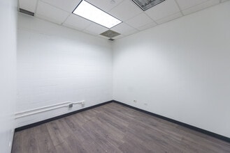 1519 E Main St, St Charles, IL for lease Interior Photo- Image 2 of 4
