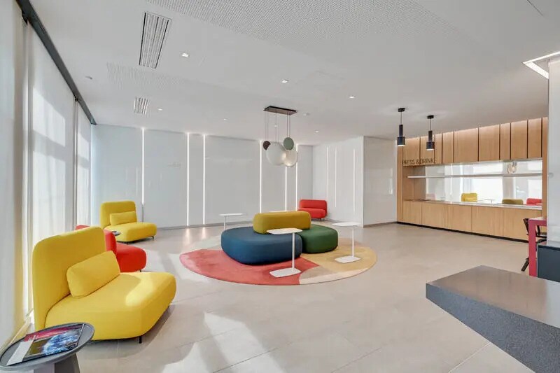 14 Rue Emile Borel, Paris for lease - Interior Photo - Image 3 of 18