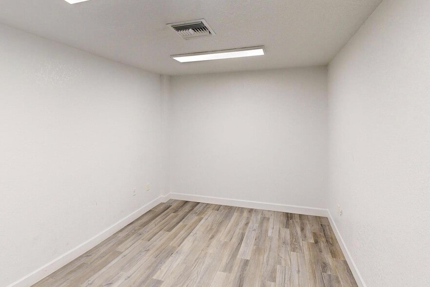 1201 W Jackson St, Orlando, FL for sale - Interior Photo - Image 3 of 7