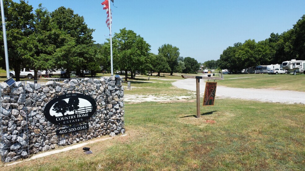 18022 Hogback Rd, Luther, OK à vendre - Photo du bâtiment - Image 1 de 53
