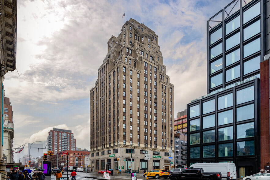 80 8th Ave, New York, NY à vendre - Photo principale - Image 1 de 1