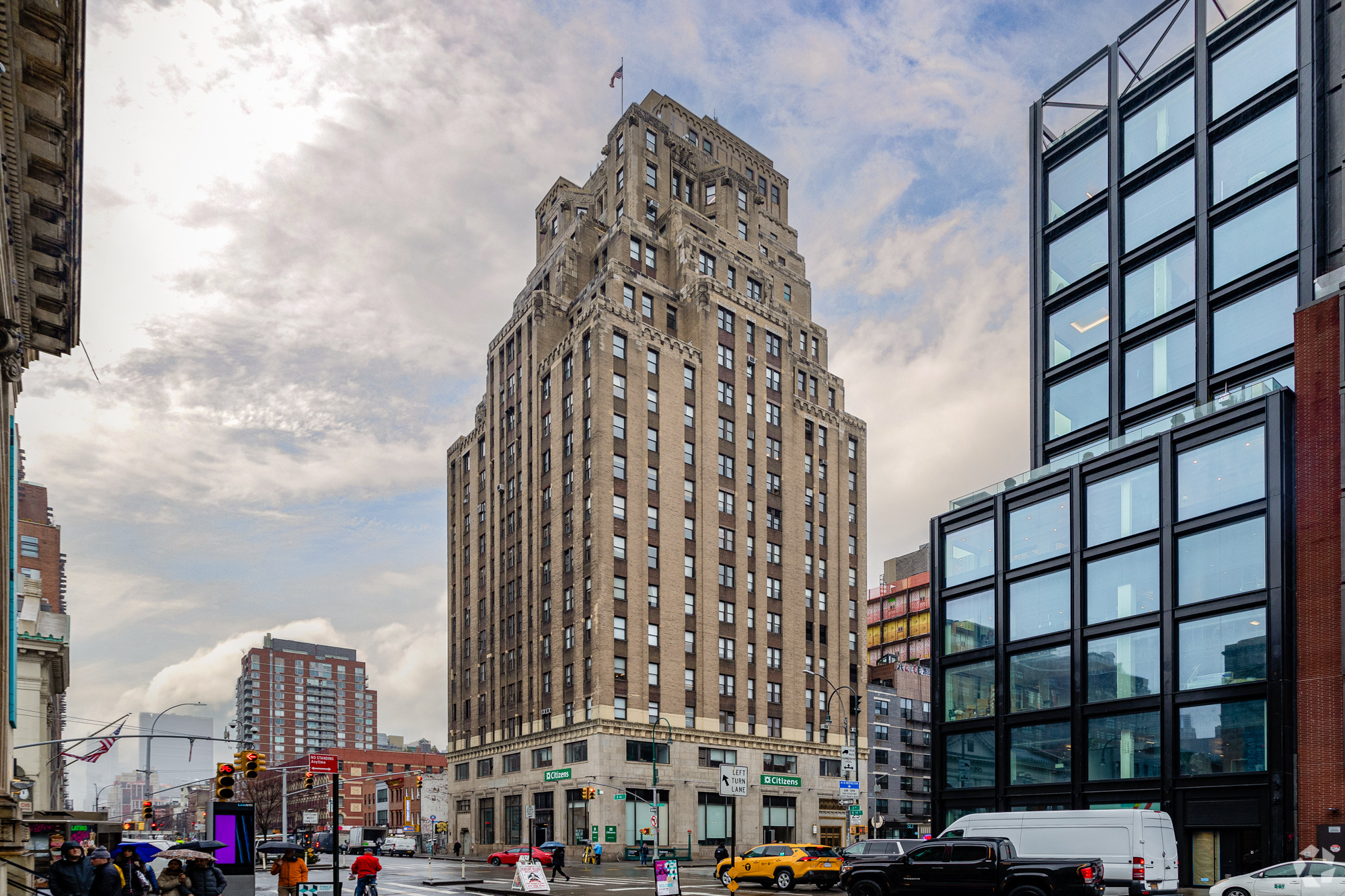 80 8th Ave, New York, NY à vendre Photo principale- Image 1 de 1