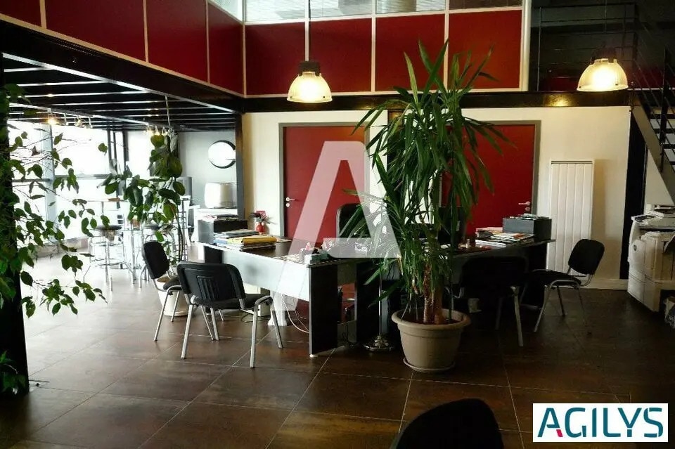 Bureau dans Ivry-sur-Seine à louer Photo intérieure- Image 1 de 11