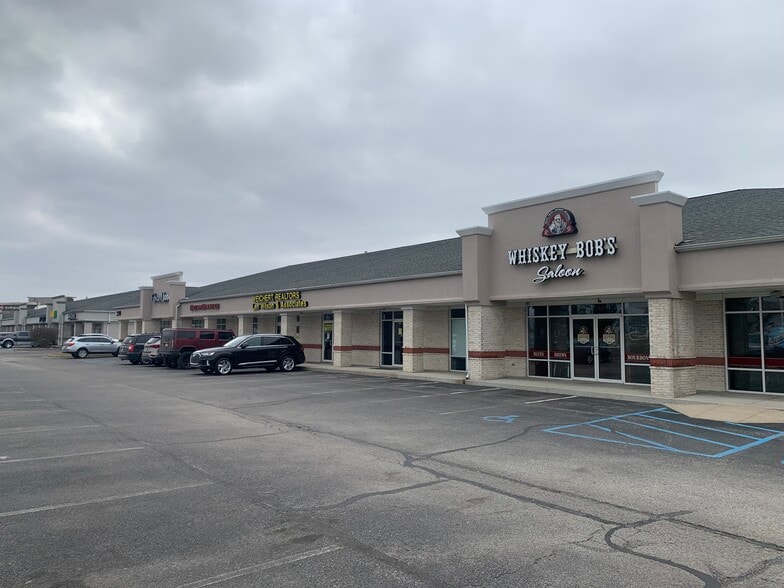 210 Meijer Dr, Lafayette, IN à vendre - Photo du bâtiment - Image 2 de 15