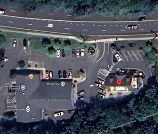 Plus de détails pour 140 Albany Tpke, Canton, CT - Commerce de détail à louer