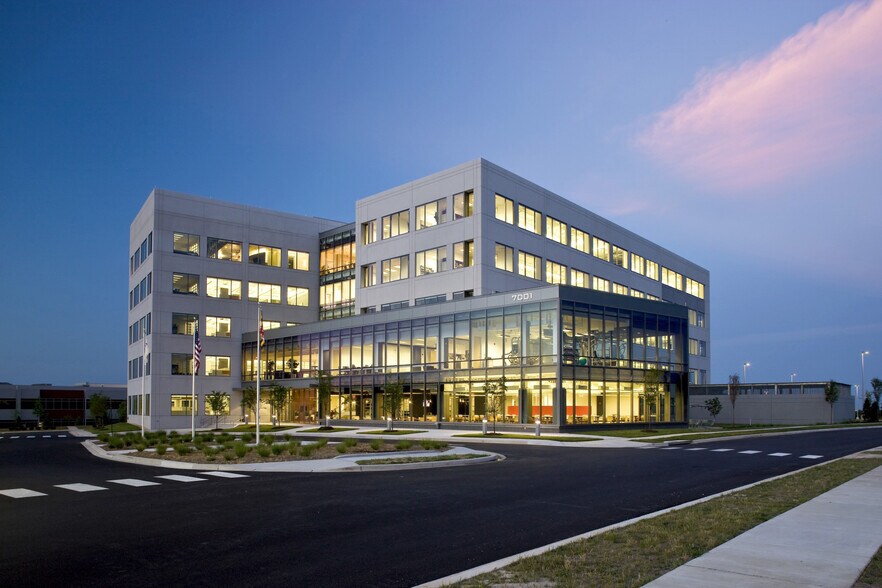 7001 Columbia Gateway Dr, Columbia, MD for lease - Building Photo - Image 1 of 11