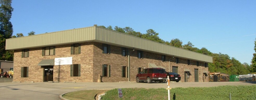 2007 Old Montgomery Hwy, Birmingham, AL for lease - Primary Photo - Image 1 of 14