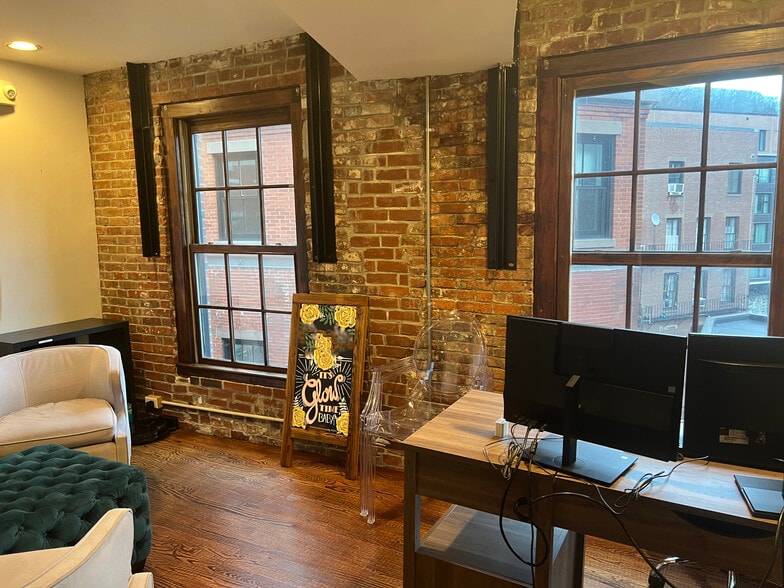 55 Union St, Boston, MA for lease - Interior Photo - Image 2 of 15