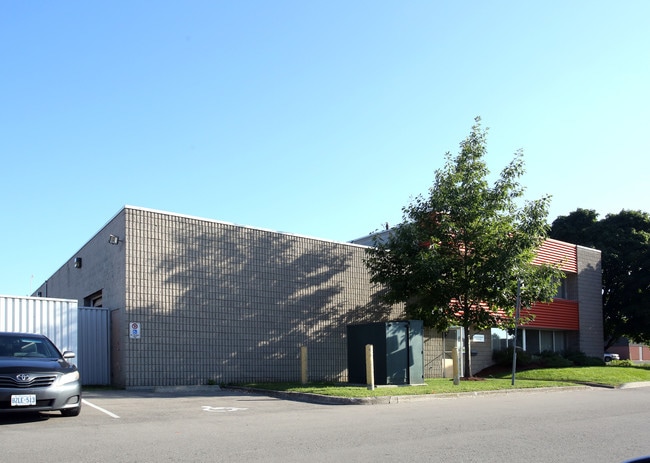 More details for 1600 Industrial Rd, Cambridge, ON - Industrial for Lease