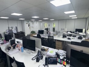 Bruntcliffe Way, Morley for lease Interior Photo- Image 1 of 7