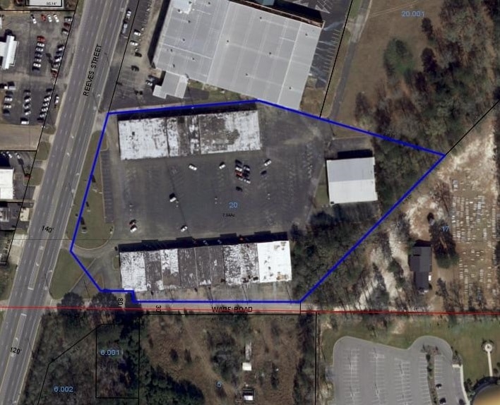 Northview Plaza portfolio of 3 properties for sale on LoopNet.ca - Building Photo - Image 2 of 9