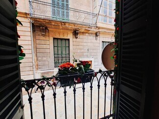 Plus de détails pour Commerce de détail à louer