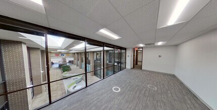 5310 Harvest Hill Rd, Dallas, TX for lease Interior Photo- Image 2 of 2