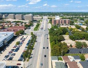 5523 N Cumberland Ave, Chicago, IL - Aérien  Vue de la carte - Image1