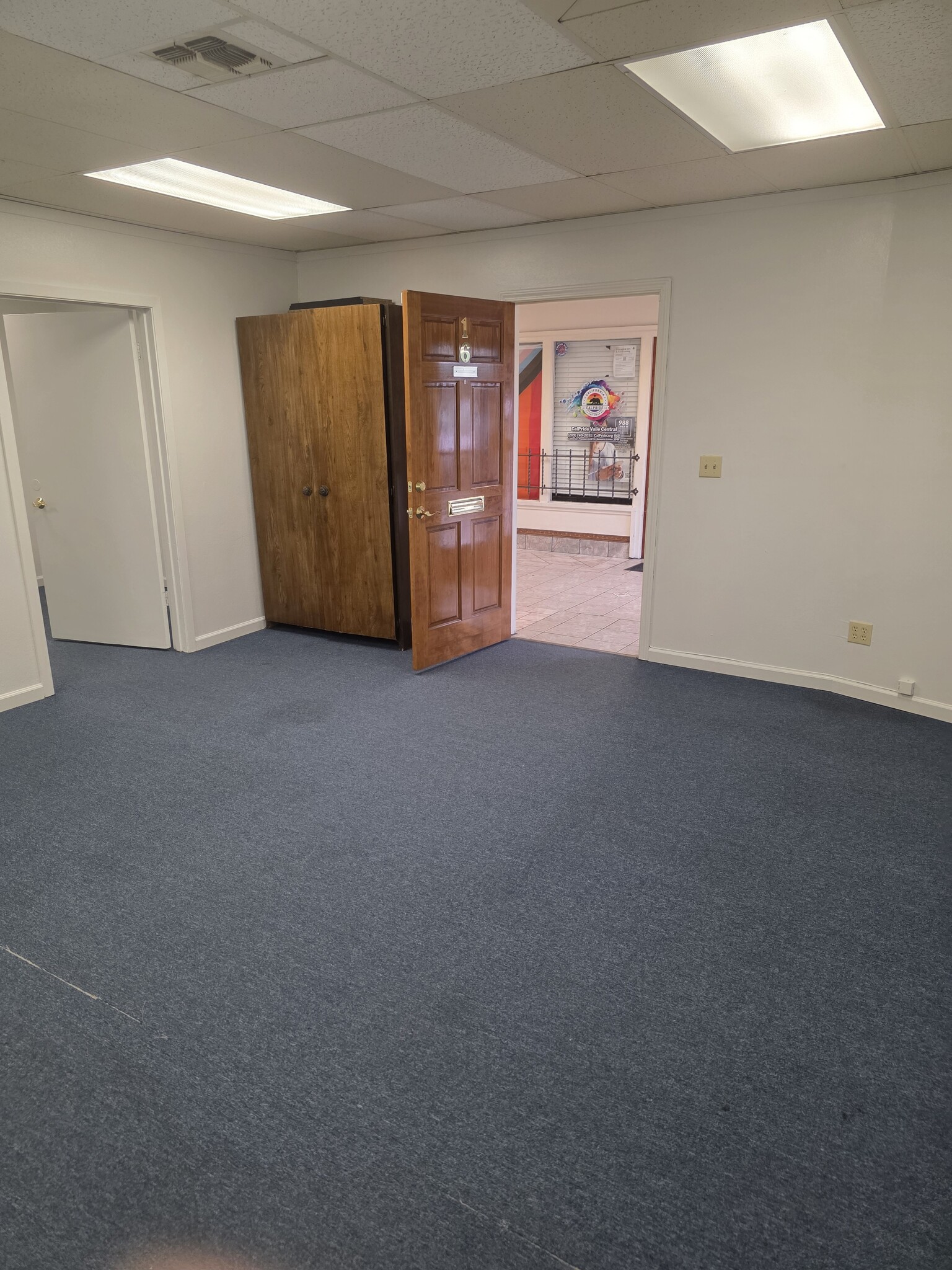 710 W 18th St, Merced, CA for lease Interior Photo- Image 1 of 3