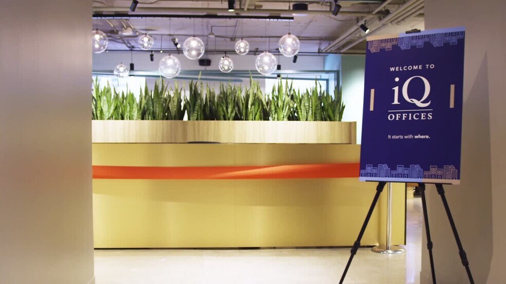 222-230 Queen St, Ottawa, ON à louer - Vidéo sur l’inscription commerciale - Image 2 de 20