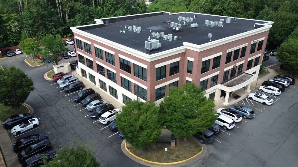 4001 Prince William Pky, Woodbridge, VA for lease - Commercial Listing Video - Image 2 of 8