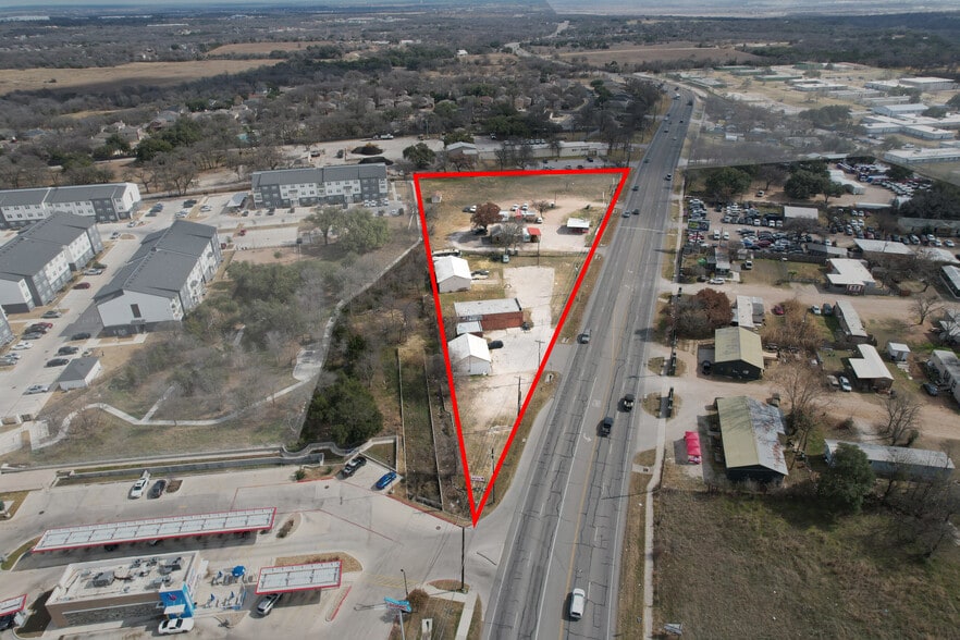 8700 FM 969 Rd, Austin, TX for sale - Primary Photo - Image 1 of 11