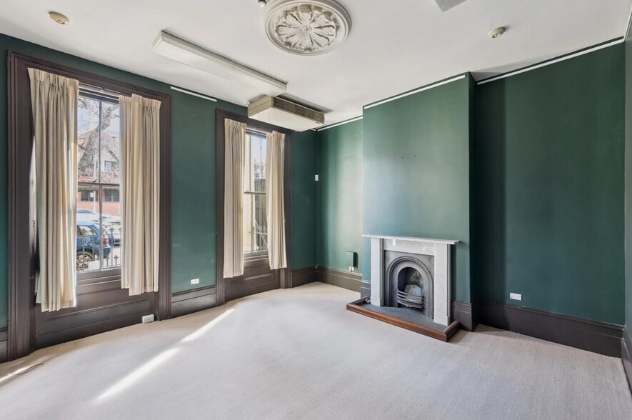 208-212 Clarendon Street, East Melbourne for sale - Interior Photo - Image 3 of 9